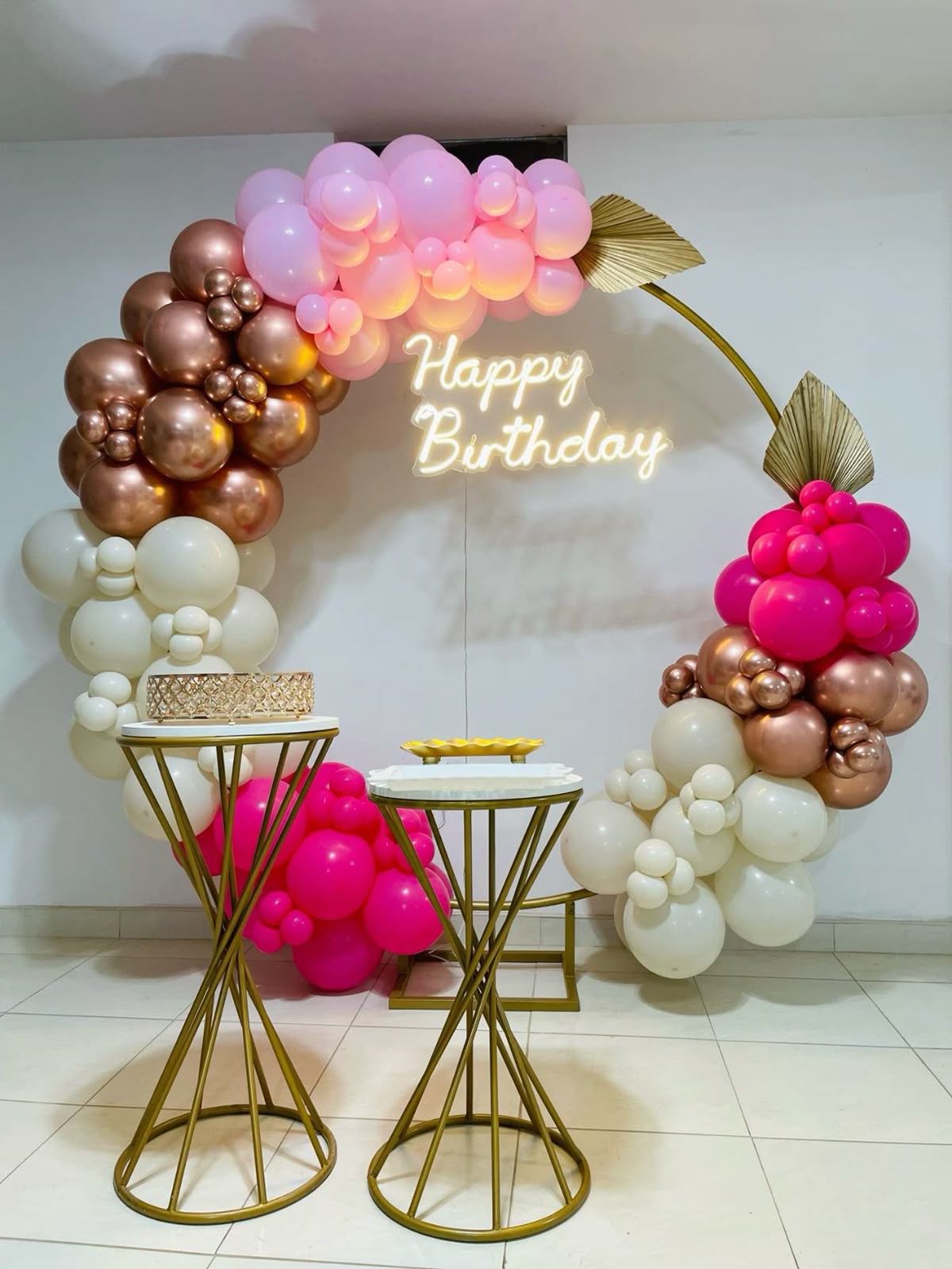 Red Balloon Ring Birthday
